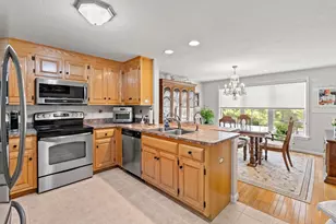 7 Nature View Dr, Uxbridge, MA 01569 - Photo 10