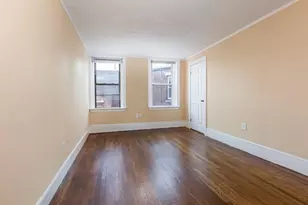 394 Riverway, Boston, MA 02115 - Photo 10