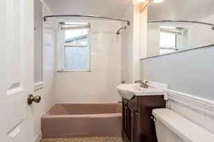 394 Riverway, Boston, MA 02115 - Photo 8