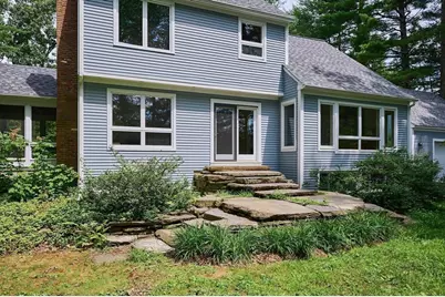 494 Station Rd, Amherst, MA 01002 - Photo 2