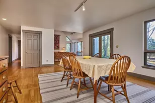 494 Station Rd, Amherst, MA 01002 - Photo 8