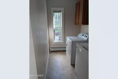 26 Gallup St #B, North Adams, MA 01247 - Photo 10