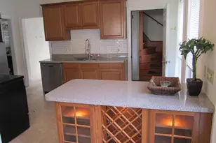 26 Gallup St, North Adams, MA 01247 - Photo 6