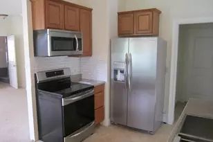 26 Gallup St, North Adams, MA 01247 - Photo 4