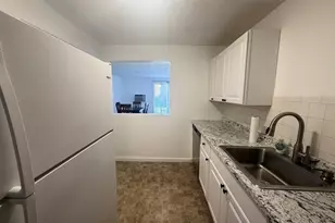1000 Governors Dr, Winthrop, MA 02152 - Photo 4