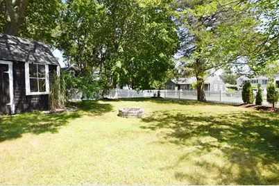 14 Prospect St, Wareham, MA 02532 - Photo 2