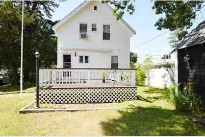 14 Prospect St, Wareham, MA 02532 - Photo 4