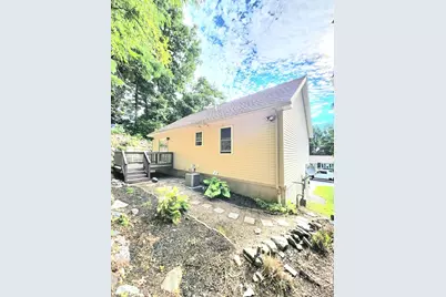 29 Buckley Rd, Worcester, MA 01602 - Photo 30