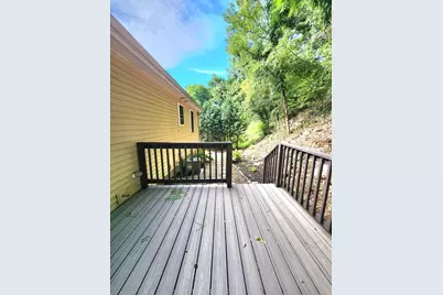 29 Buckley Rd, Worcester, MA 01602 - Photo 28