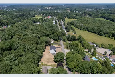 27 Rollins #B, Groveland, MA 01834 - Photo 8