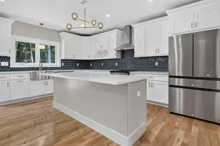27 Rollins, Groveland, MA 01834 - Photo 4