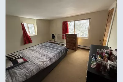 23 Kingsbury St #2, Framingham, MA 01702 - Photo 4