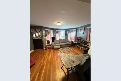 37 Hunt St, Brockton, MA 02302 - Photo 4