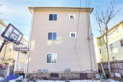 35 Arthur St #2&3, Worcester, MA 01604 - Photo 36