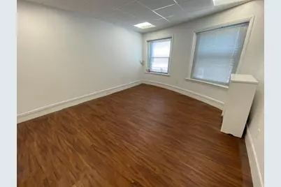 233 Harvard St #3rd, Brookline, MA 02446 - Photo 8