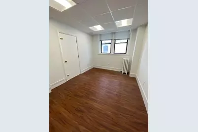 233 Harvard St #3rd, Brookline, MA 02446 - Photo 12