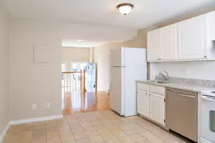 41 Marion St, Boston, MA 02128 - Photo 4