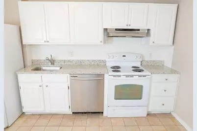 41 Marion St, Boston, MA 02128 - Photo 6