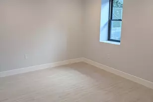 90 Windsor Rd, Medford, MA 02155 - Photo 20