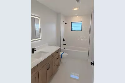 90 Windsor Road #1, Medford, MA 02155 - Photo 18