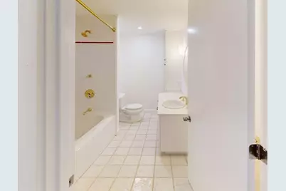 56 Cynthia Rd, Newton, MA 02459 - Photo 12