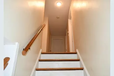 583 Whetstone Hill Rd, Somerset, MA 02726 - Photo 16