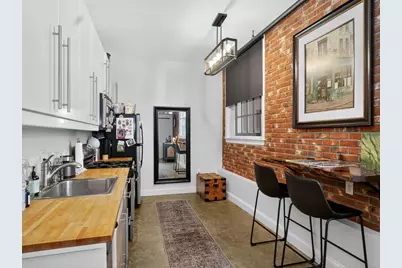 7 Crombie St #4, Salem, MA 01970 - Photo 6