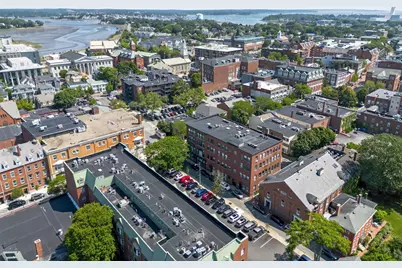 7 Crombie St #4, Salem, MA 01970 - Photo 16