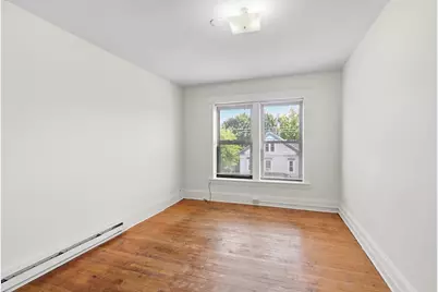 1447 Dwight St #3R, Holyoke, MA 01040 - Photo 2