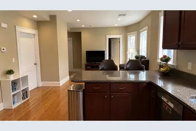 113 Hillsdale Rd #2, Somerville, MA 02144 - Photo 2