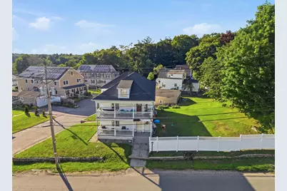 28 E Meadow Rd, Lowell, MA 01854 - Photo 10