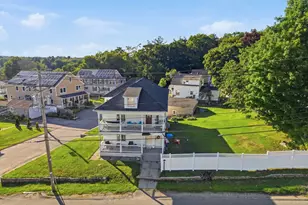 28 E Meadow Rd, Lowell, MA 01854 - Photo 10