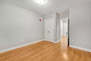 2 Inwood Dr, Woburn, MA 01801 - Photo 12