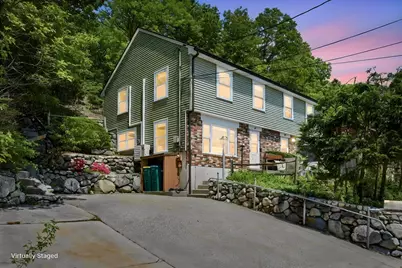 41 Mountain St #41, Woburn, MA 01801 - Photo 1
