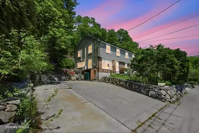 41 Mountain St #41, Woburn, MA 01801 - Photo 30
