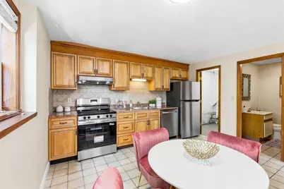 41 Mountain St #41, Woburn, MA 01801 - Photo 8