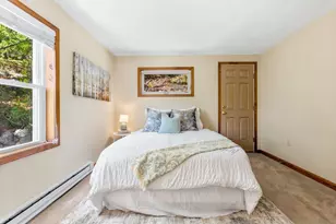 41 Mountain St, Woburn, MA 01801 - Photo 22