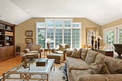 234 Hampton Rd, Sharon, MA 02067 - Photo 4