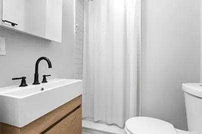 168 Endicott St #1, Boston, MA 02113 - Photo 12