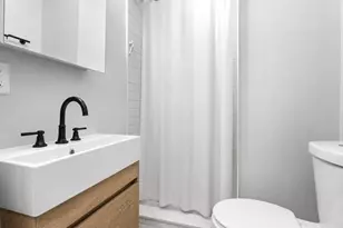 168 Endicott St, Boston, MA 02113 - Photo 12