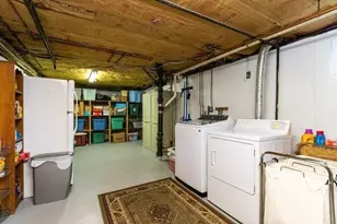 35 Rosaria St, Boston, MA 02122 - Photo 32