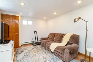 35 Rosaria St, Boston, MA 02122 - Photo 30