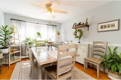 35 Rosaria St, Boston, MA 02122 - Photo 18