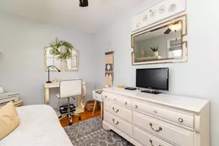 35 Rosaria St, Boston, MA 02122 - Photo 8