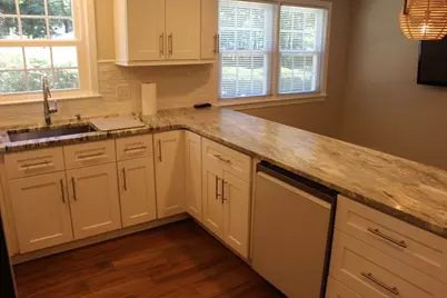206 Debbie Drive, Leominster, MA 01453 - Photo 4