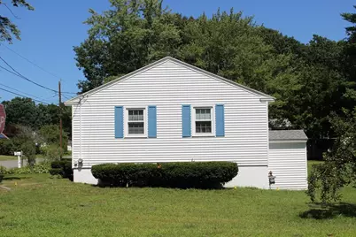 206 Debbie Drive, Leominster, MA 01453 - Photo 16