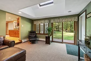 140 Thurlow St, Georgetown, MA 01833 - Photo 4