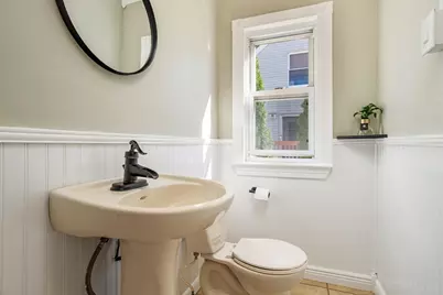 178 Walnut St, Leominster, MA 01453 - Photo 18