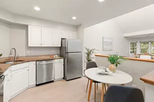 661 Lowell St, Lexington, MA 02420 - Photo 2