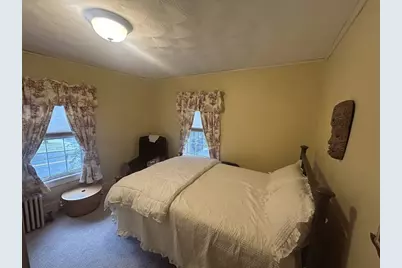 142 Springfield St, Springfield, MA 01107 - Photo 16